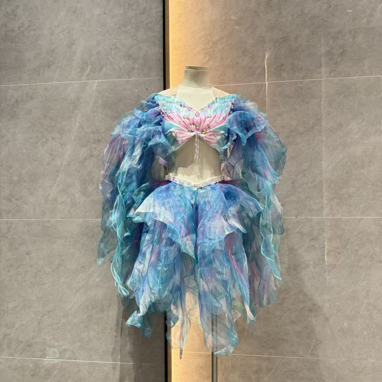Mermaid Water Dance Skirt Prin - Aquarium & Marine Science Center 评论和价格