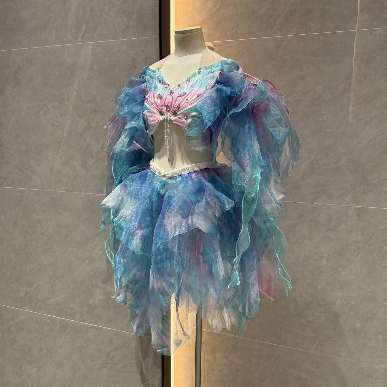 Mermaid Water Dance Skirt Prin - Aquarium & Marine Science Center 评论和价格