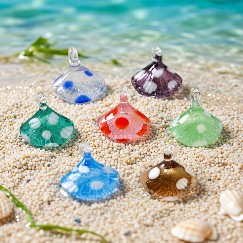 Colorful Mini Sea Shell Charm  - Marine Aquarium & Regional Centre Reviews 评论和价格